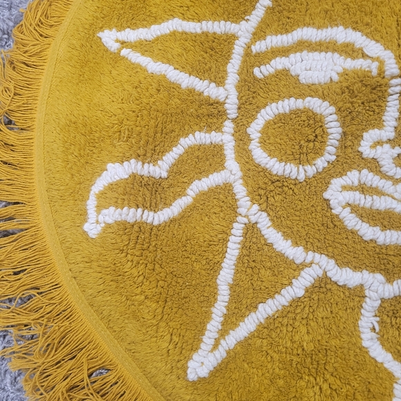 Opalhouse Bath Jungalow X Opalhouse Round Tufted Sun Fringe Rug
